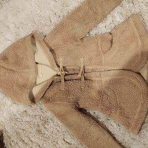 Uniqlo fleece duffle jacket size 3/4 kids kjk